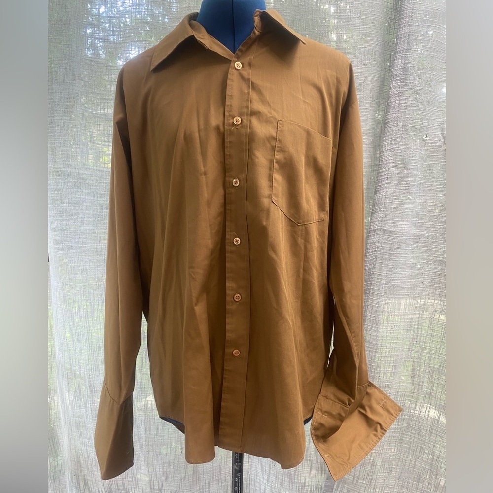Vintage 70s Kenwood pointed collar French cuff brown button front dress shirt